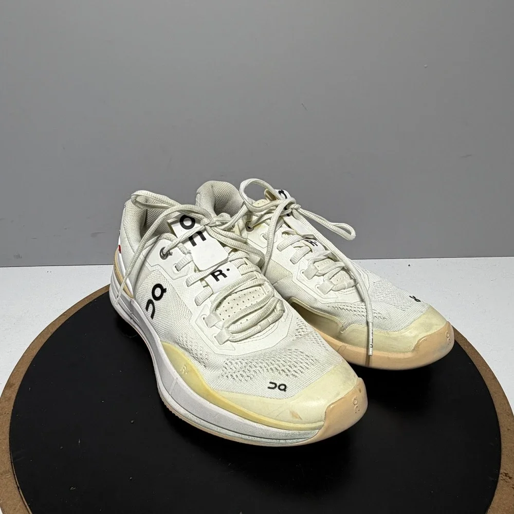 On Running The Roger Pro Women 9.5 Athletic Tennis Shoes White Sand Athleisure